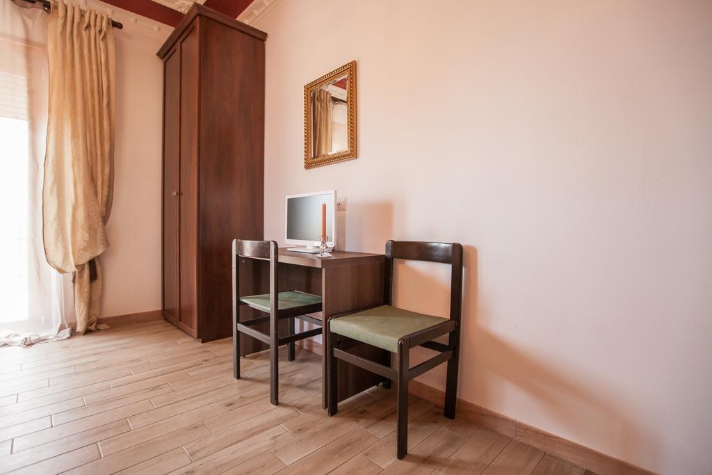 Carillon Apartamento Civitavecchia Exterior foto